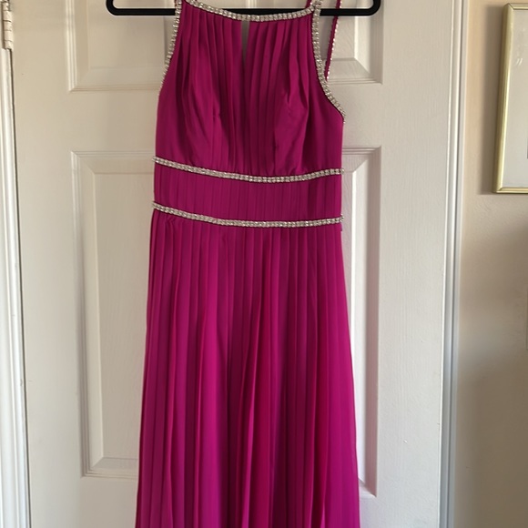 New Ted Baker dress from the Tux collection - Picture 3 of 10